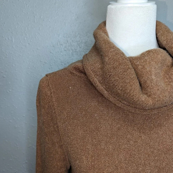 Anthropologie Akemi+Kin Aruna Fringe Cowl Neck Tan Sweater Size XS - Picture 3 of 9